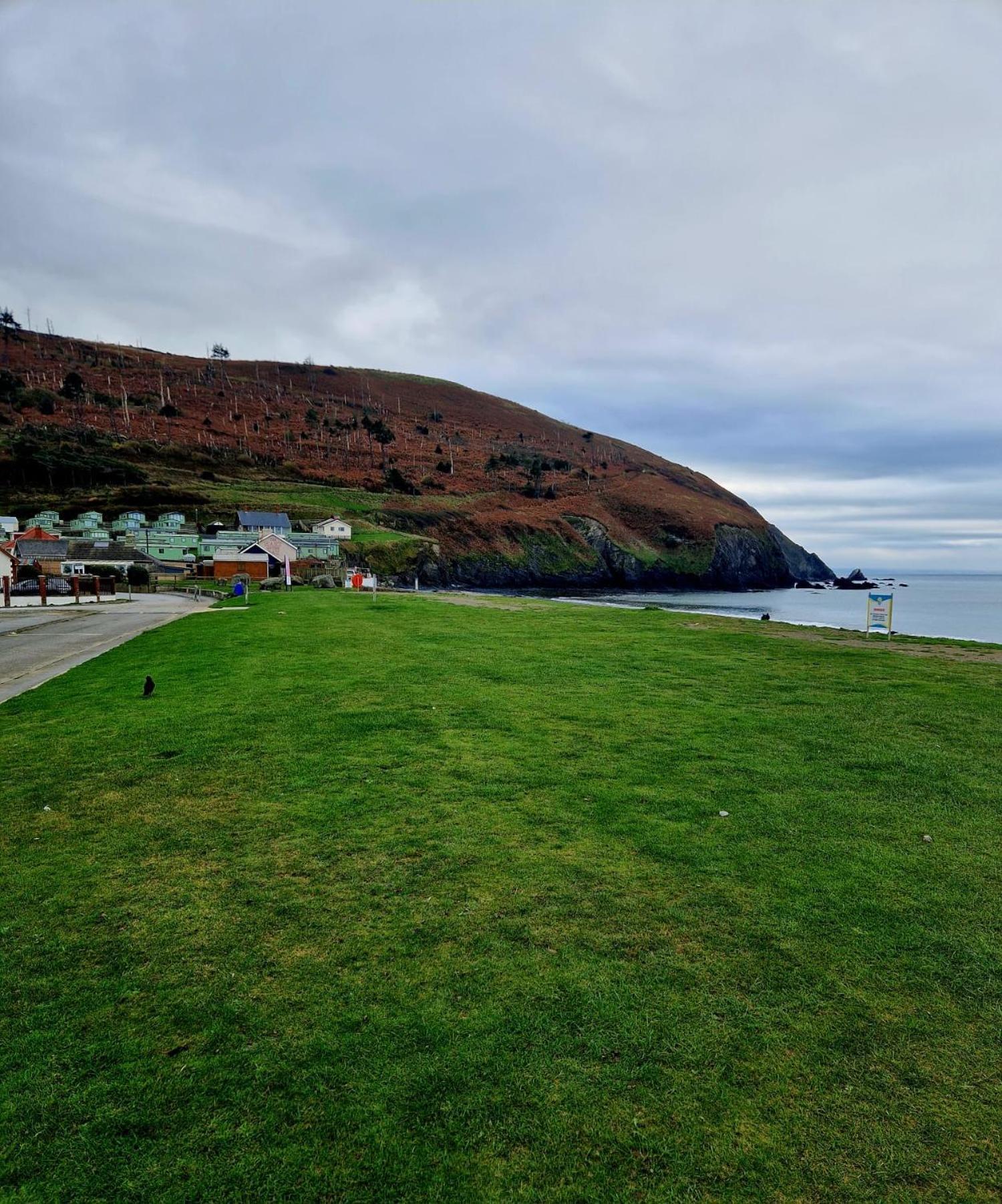 Platinium Standard Luxury And Modern Static Caravan At Clarach Bay Villa Aberystwyth Exterior photo